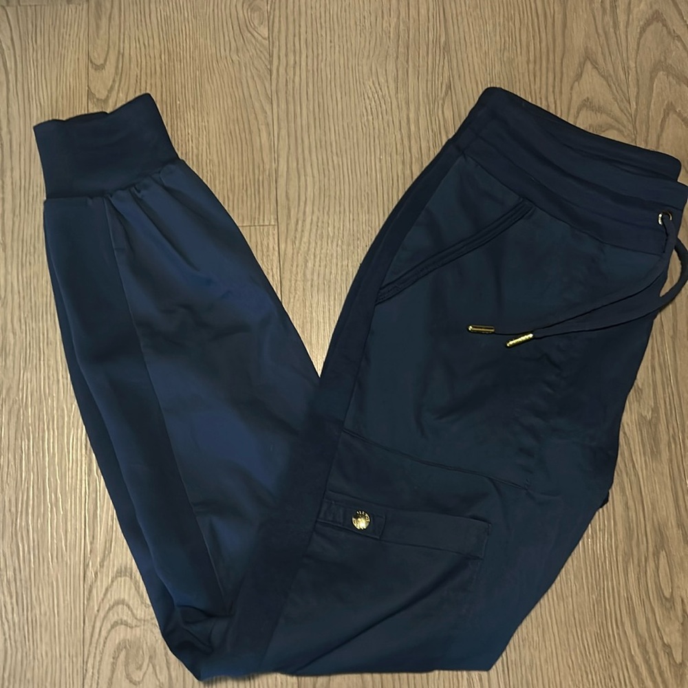 Jaanuu Scrub Bottom